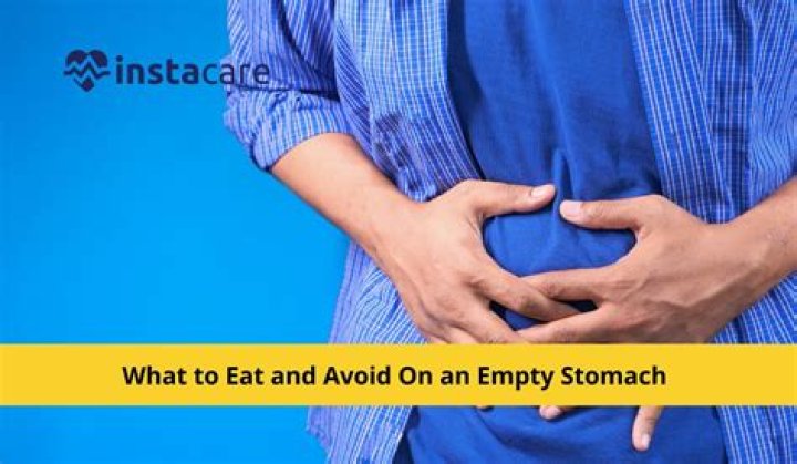 Should we eat almonds in empty stomach?