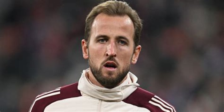 What car does Kane Drive?