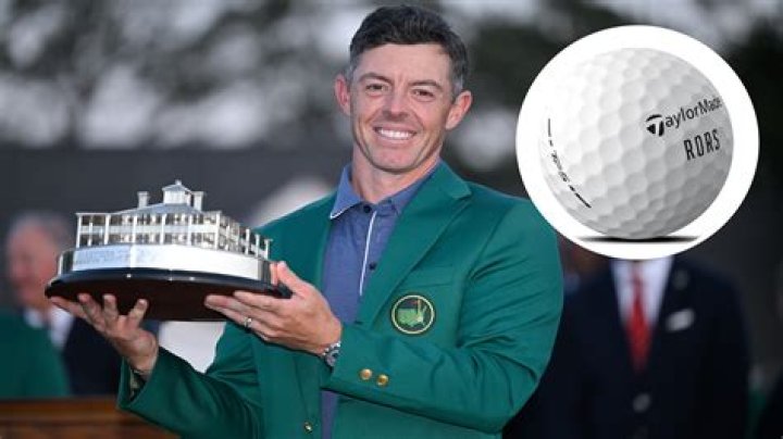 What golf ball does Kevin play?